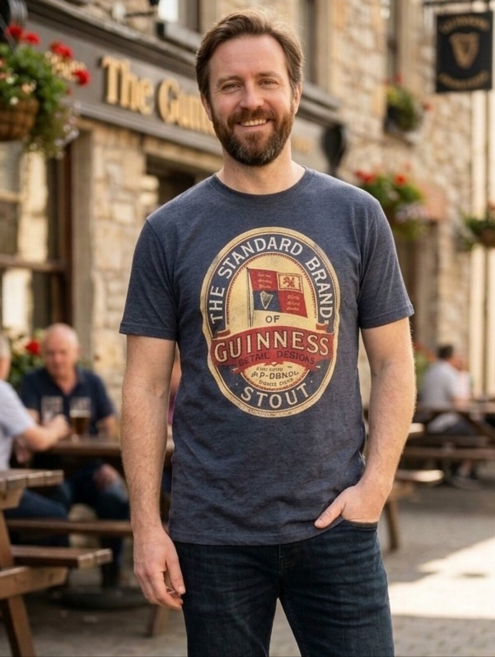 GUINNESS Official Merchandise 'The Standard Brand Stout' Graphic T-shirt, Medium